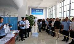 <b>各中小学校（含托长机构）担任人共计150人参取</b>