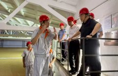 要求紧扣“十二访、十二促”焦点要求